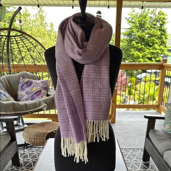 Cristina Chiti | Italian Wool Blend Scarf - Picture 1 of 4